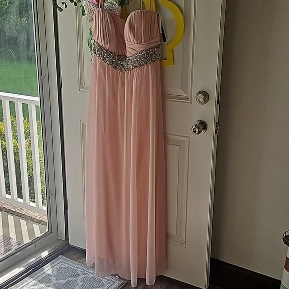 Long formal dress, size 20w,NWT - Picture 2 of 13